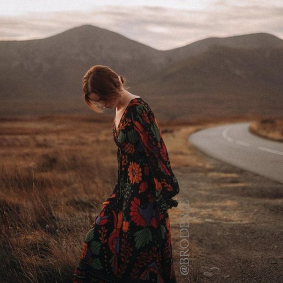 Anthropologie Farm Rio Georgette Maxi Dress - Picture 2 of 6